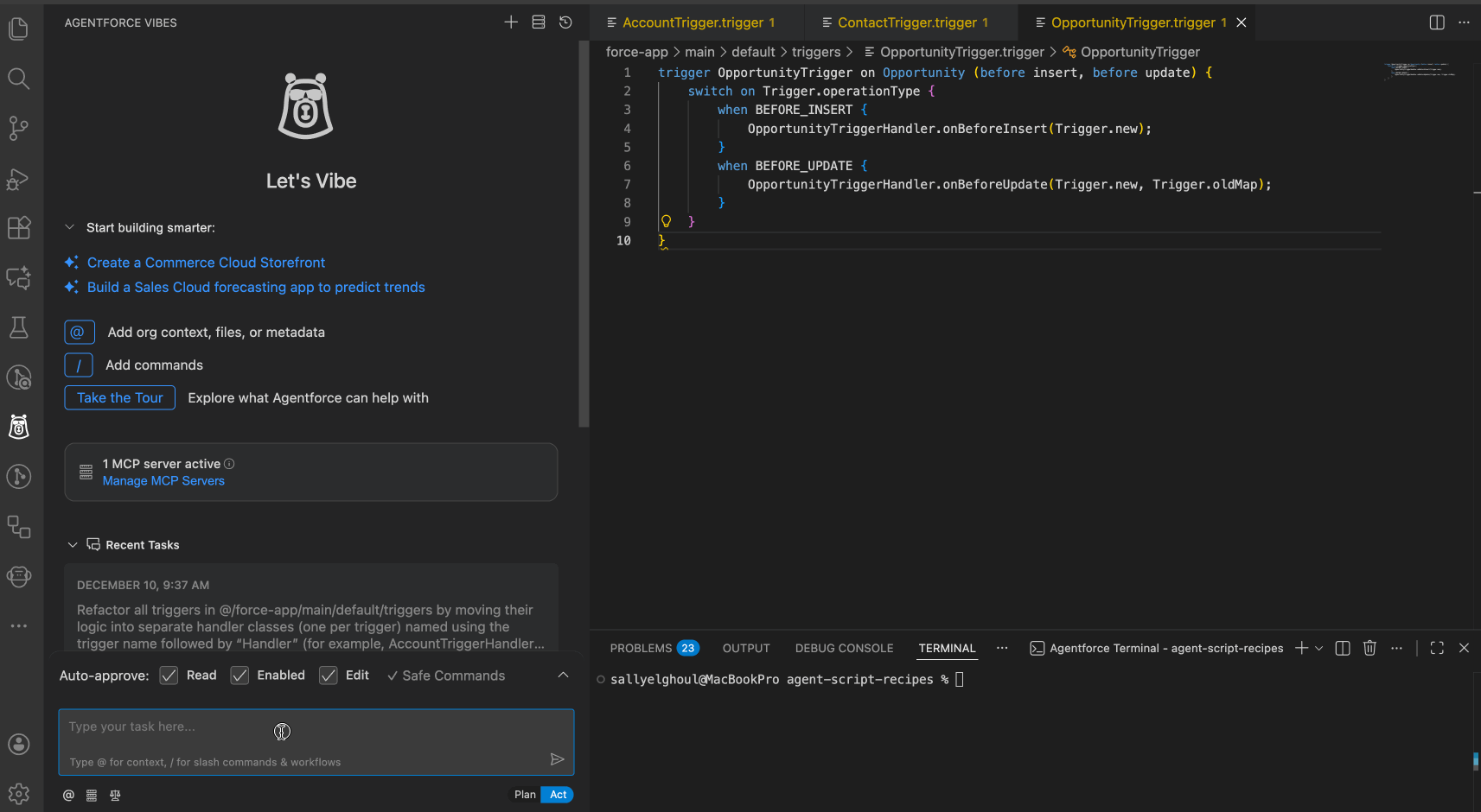 GIF demonstrating how to select the Deep Planning command and run a prompt in Agentforce Vibes.